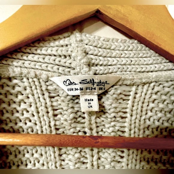 O/S cardigan, can fits S-L - Picture 3 of 6